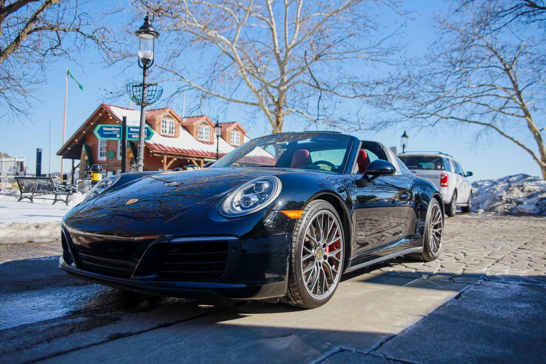 2019 Porsche 991 Targa 4 & 4S - Image 4 of 31