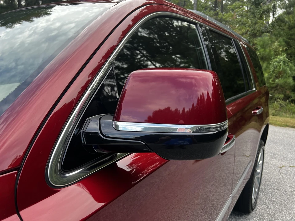 2020 Cadillac Escalade 4th Gen - Image 24 of 31