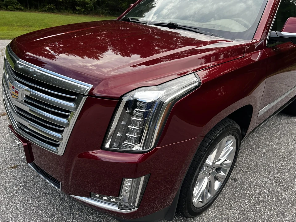 2020 Cadillac Escalade 4th Gen - Image 19 of 31