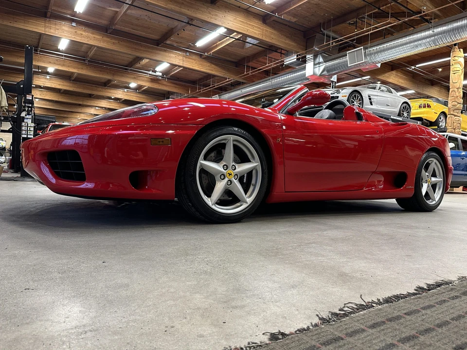 2001 Ferrari 360 Spider - Image 19 of 31