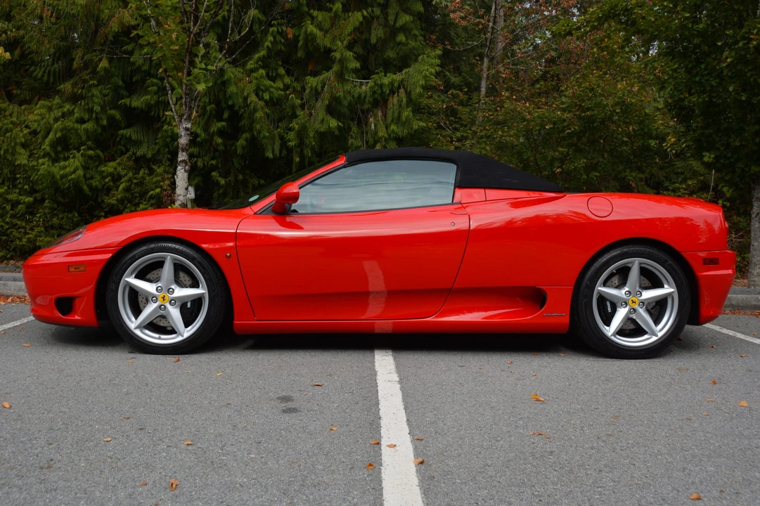 2001 Ferrari 360 Spider - Image 13 of 31