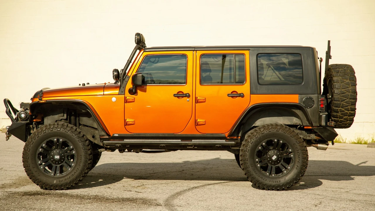 2010 Jeep JK Wrangler - Image 3 of 31