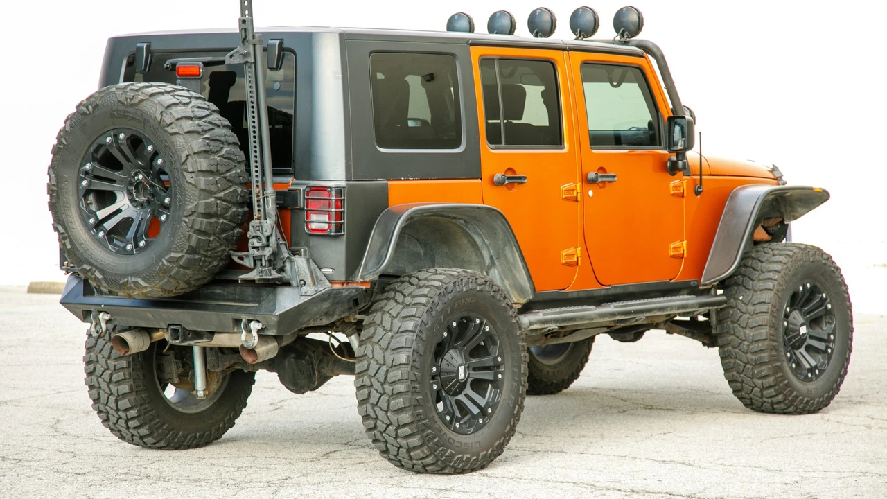 2010 Jeep JK Wrangler - Image 4 of 31