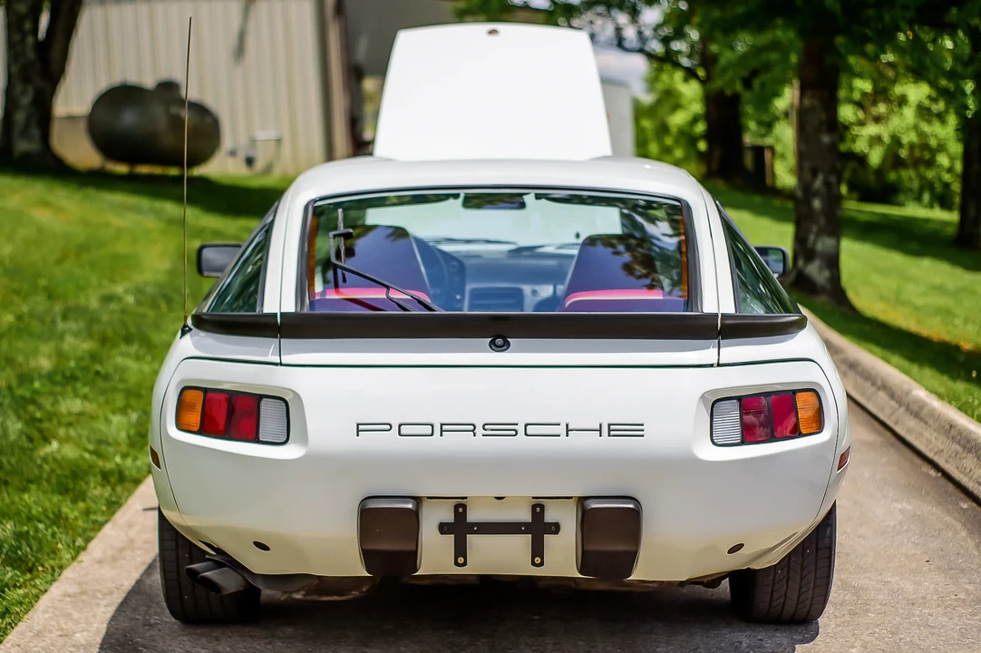 1984 Porsche 928 S - Image 5 of 6