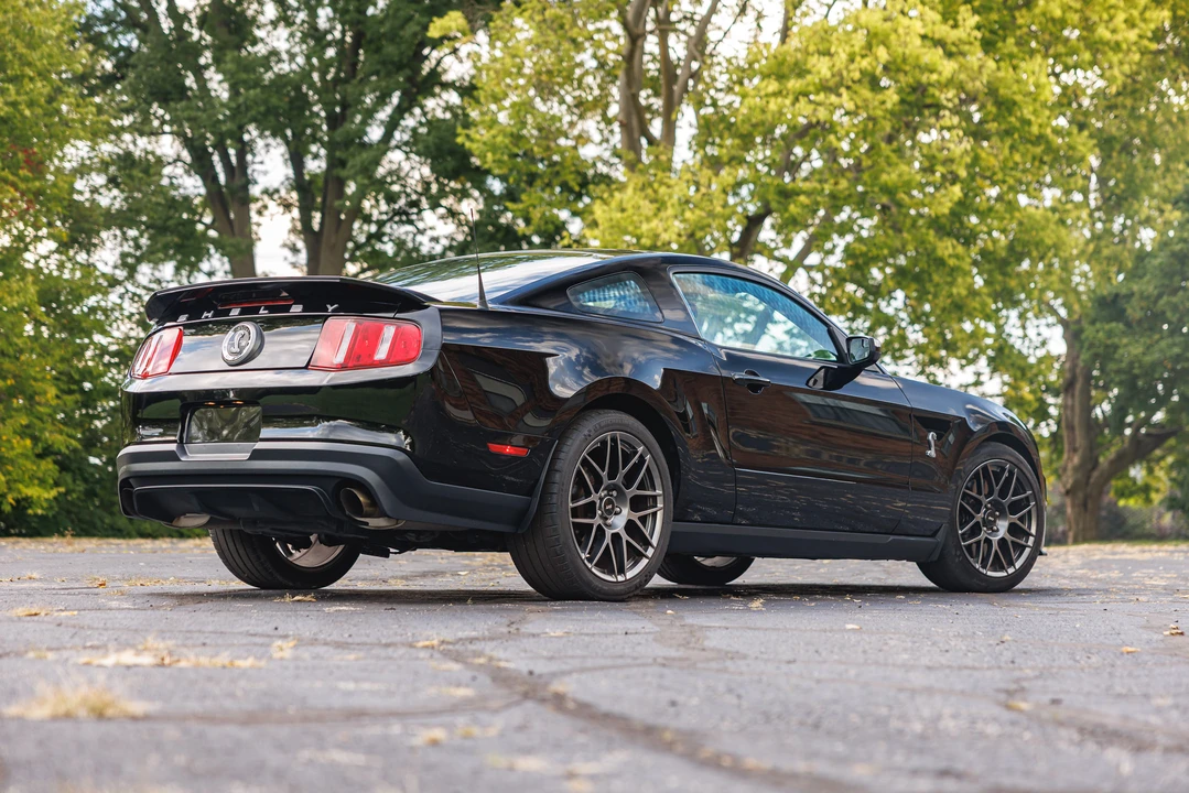 2011 Ford S197 Mustang - Image 9 of 31