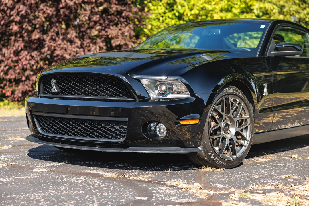 2011 Ford S197 Mustang - Image 19 of 31