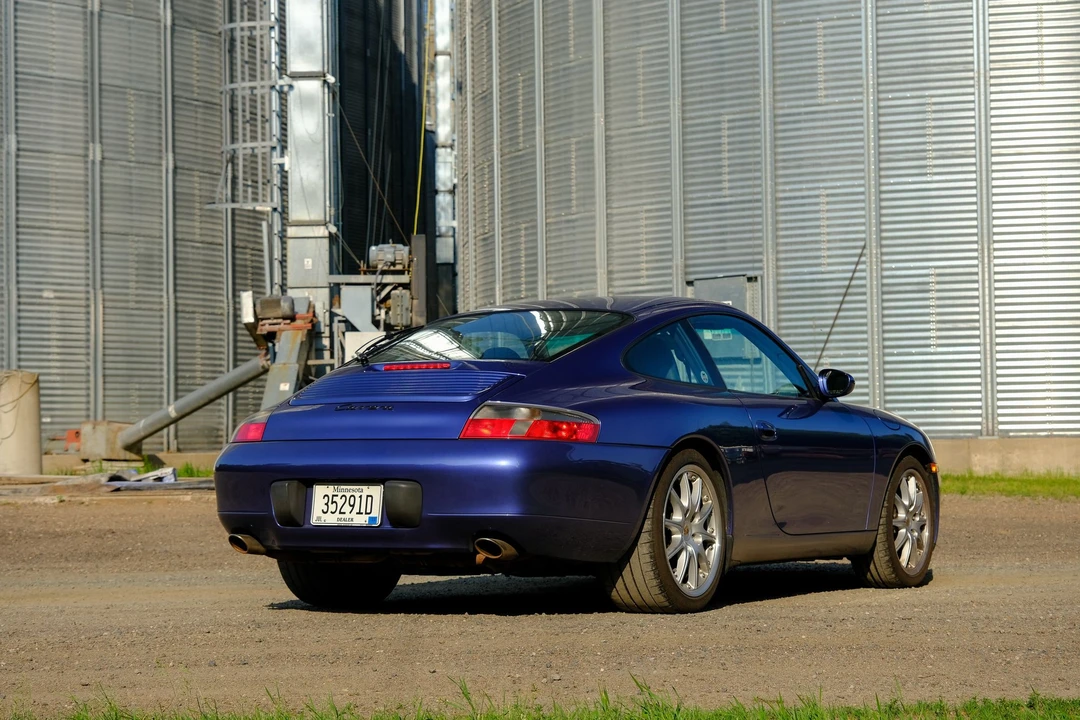 2000 Porsche 996 Carrera - Image 8 of 31