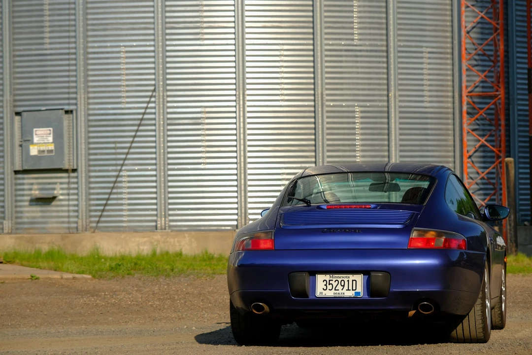 2000 Porsche 996 Carrera - Image 10 of 31