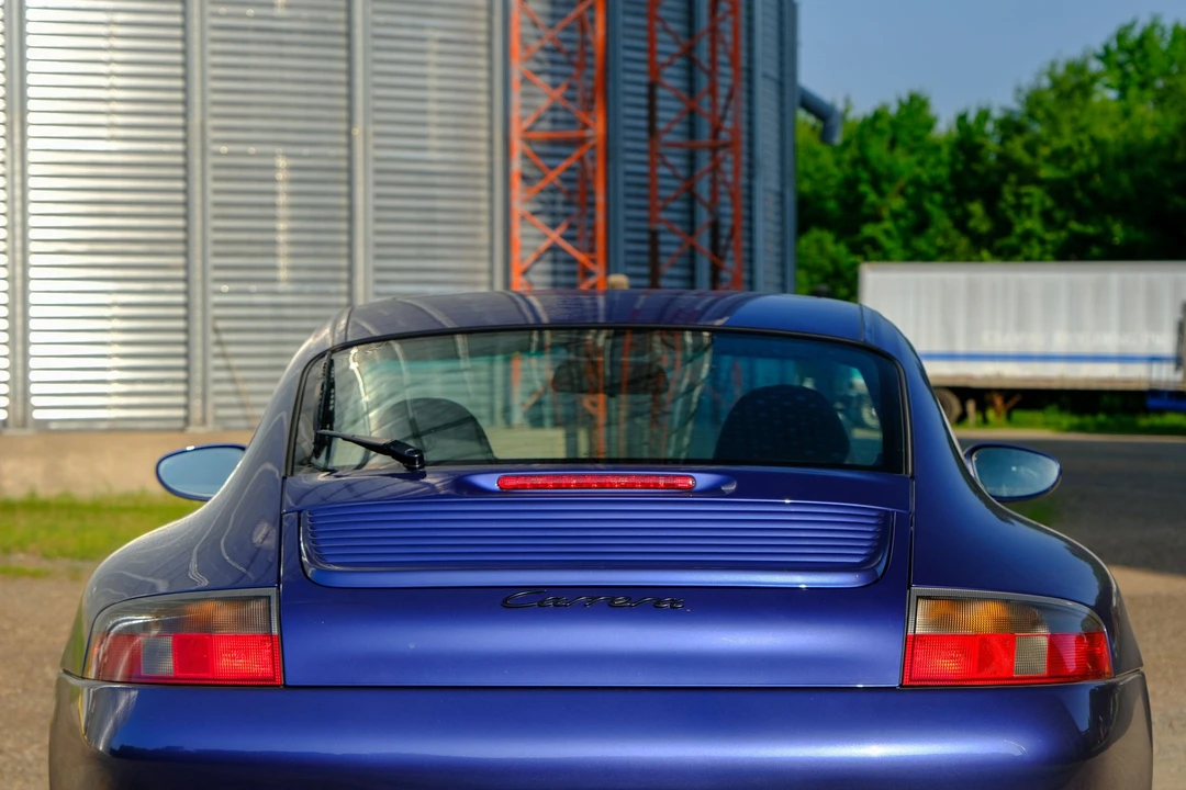 2000 Porsche 996 Carrera - Image 11 of 31