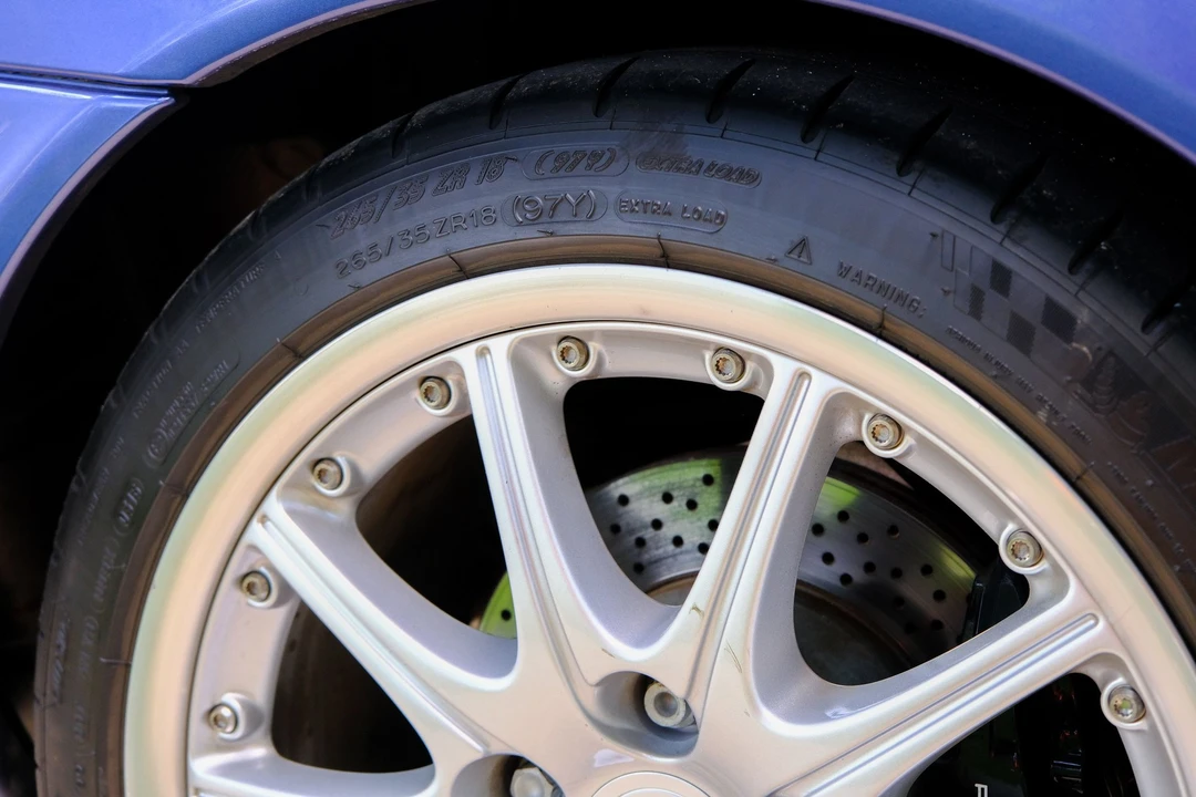 2000 Porsche 996 Carrera - Image 24 of 31