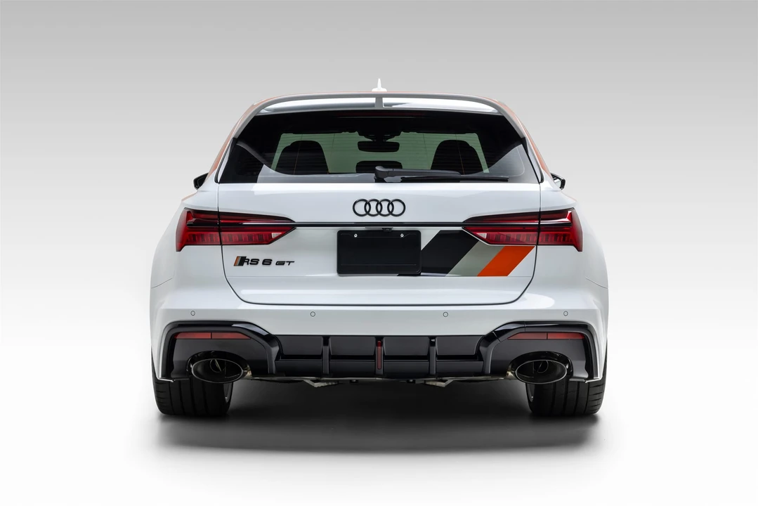 2025 Audi C8 RS6 - Image 13 of 31