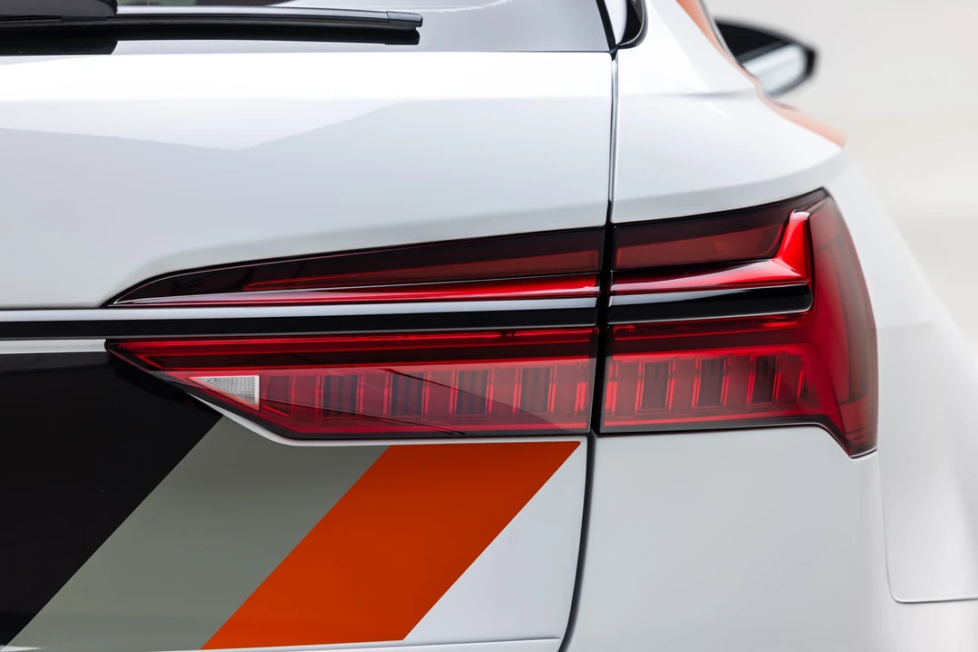 2025 Audi C8 RS6 - Image 23 of 31