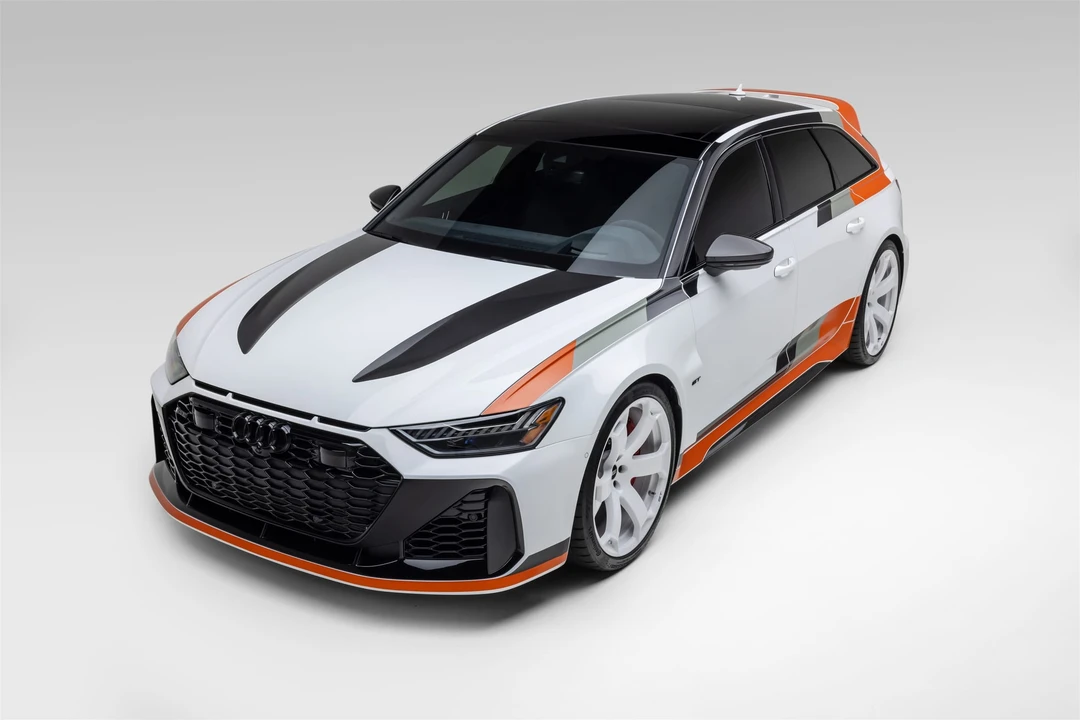 2025 Audi C8 RS6 - Image 3 of 31