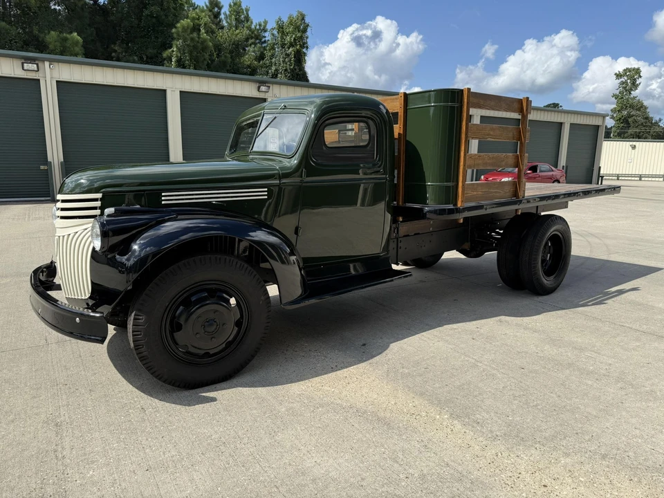 1946 Chevrolet AK Series - Image 2 of 31