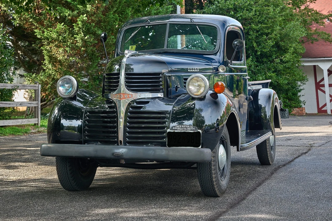 1947 Dodge T/V/W Series - Image 3 of 31