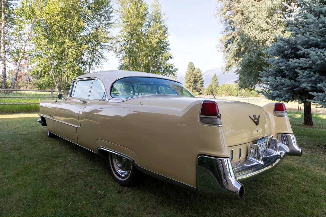 1955 Cadillac Series 62 3rd Gen - Image 10 of 31