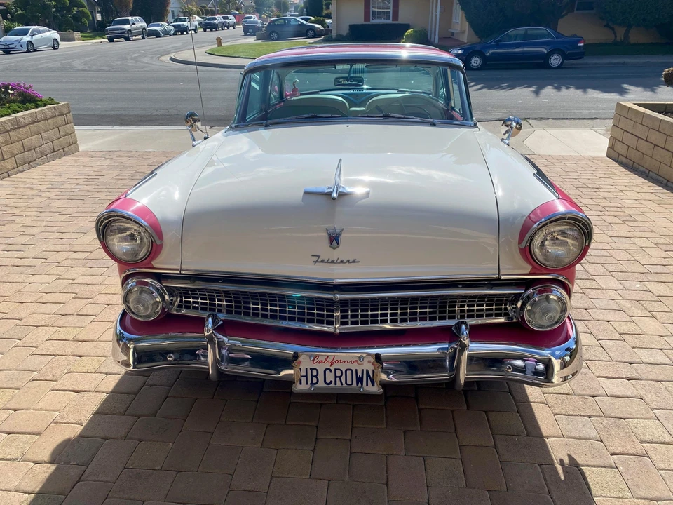 1955 Ford Fairlane 1st Gen - Image 4 of 31