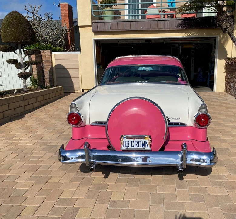 1955 Ford Fairlane 1st Gen - Image 9 of 31