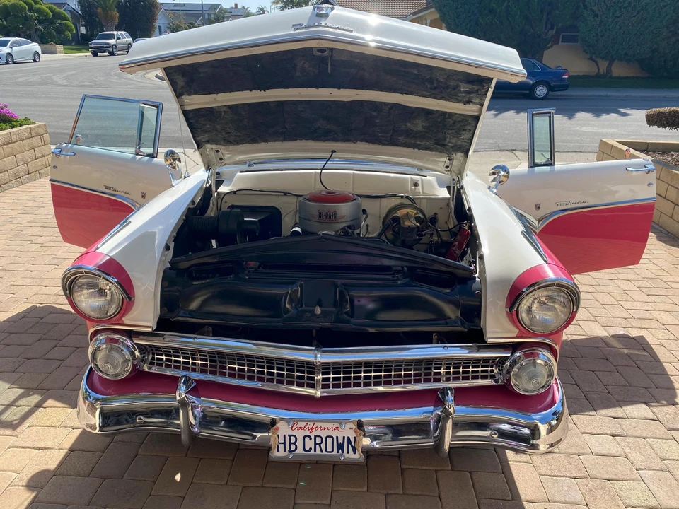 1955 Ford Fairlane 1st Gen - Image 12 of 31
