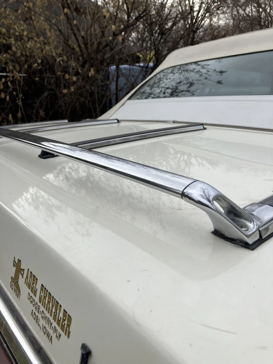 1985 Chrysler LeBaron - Image 28 of 31