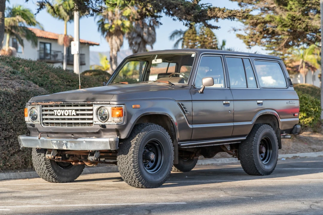 1985 Toyota J60 Land Cruiser - Image 9 of 31