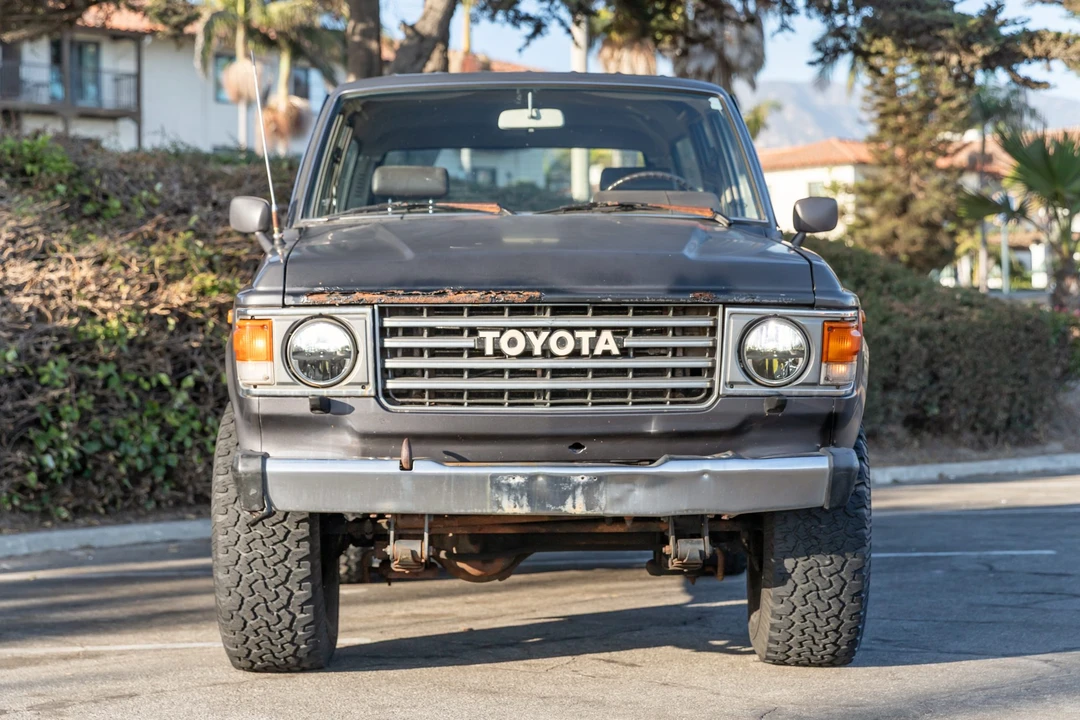 1985 Toyota J60 Land Cruiser - Image 10 of 31