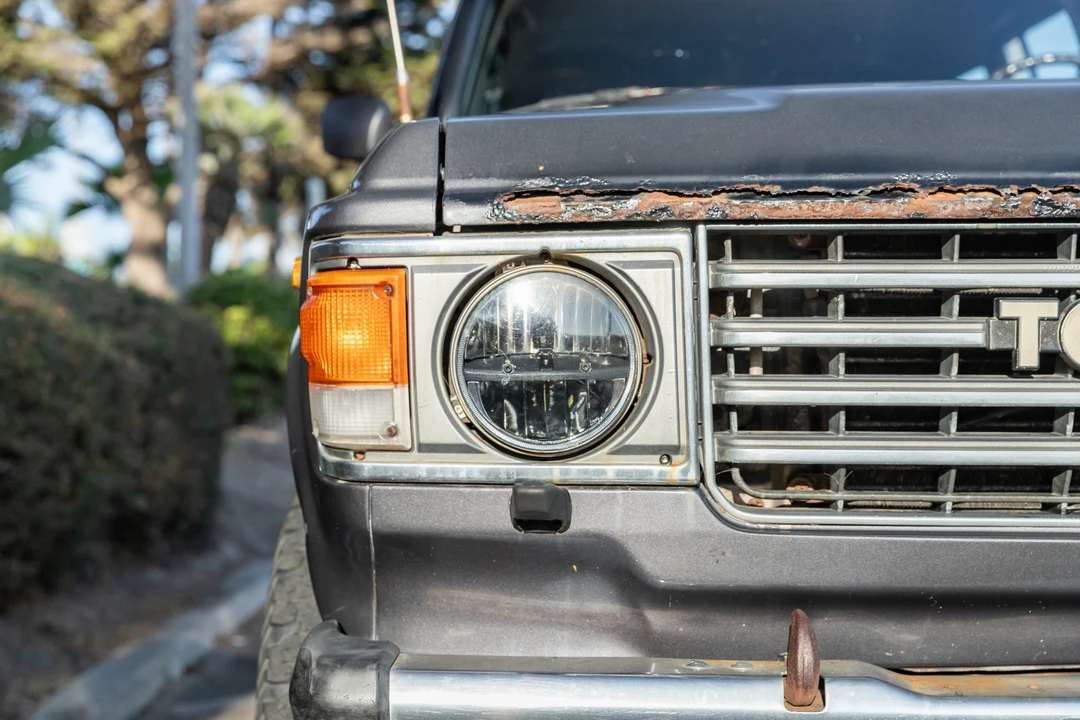 1985 Toyota J60 Land Cruiser - Image 11 of 31