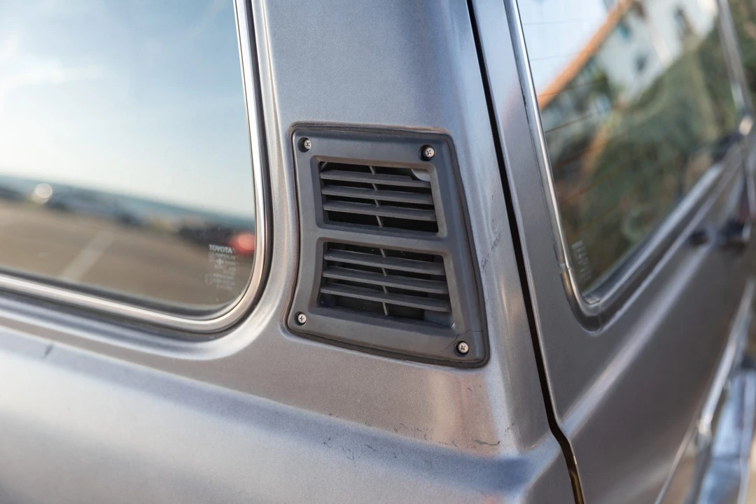 1985 Toyota J60 Land Cruiser - Image 27 of 31