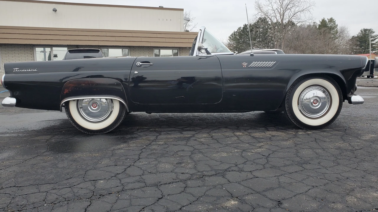 1955 Ford Thunderbird 1st Gen - Image 15 of 31