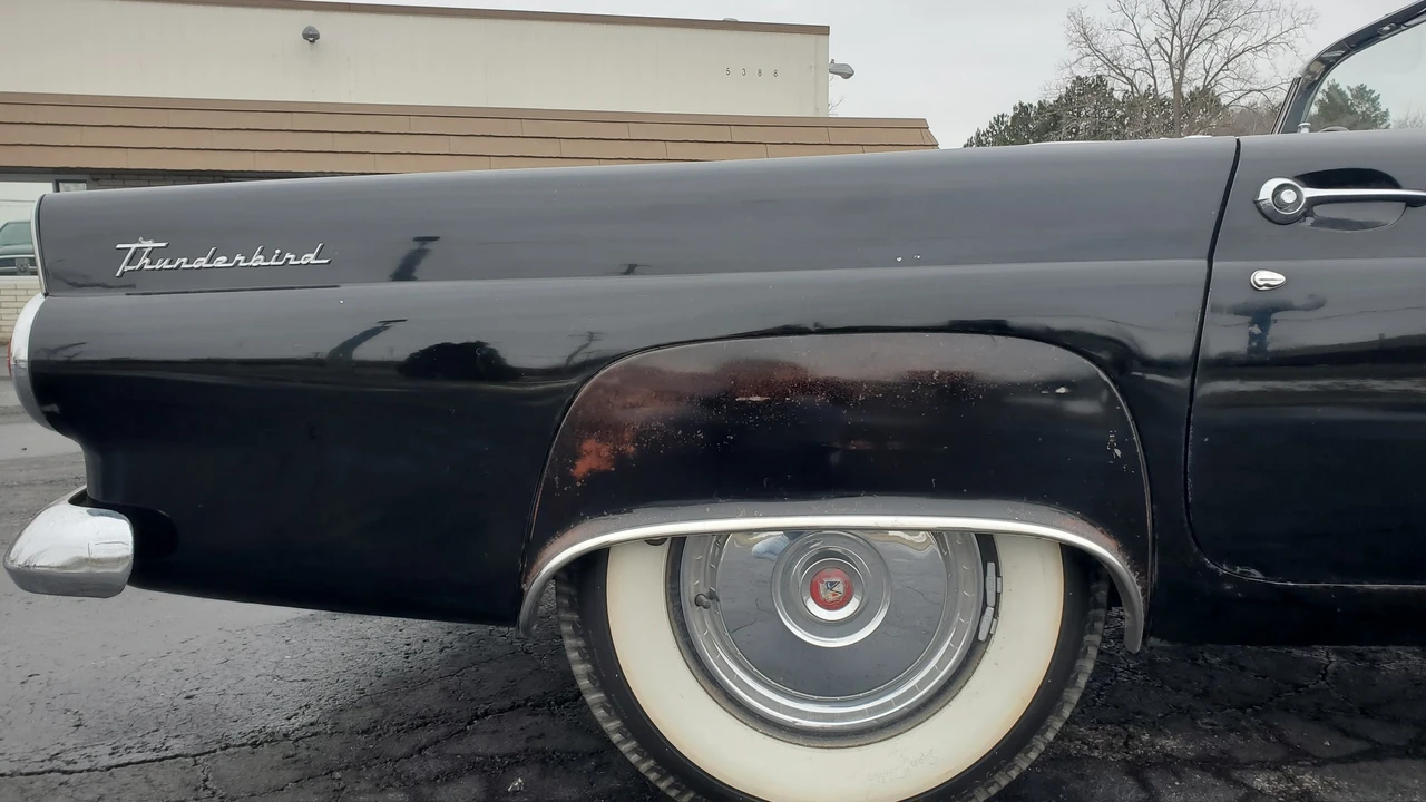 1955 Ford Thunderbird 1st Gen - Image 23 of 31
