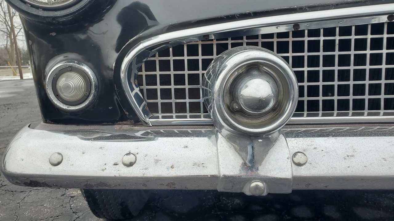 1955 Ford Thunderbird 1st Gen - Image 30 of 31