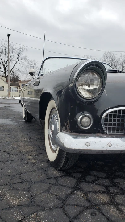 1955 Ford Thunderbird 1st Gen - Image 28 of 31