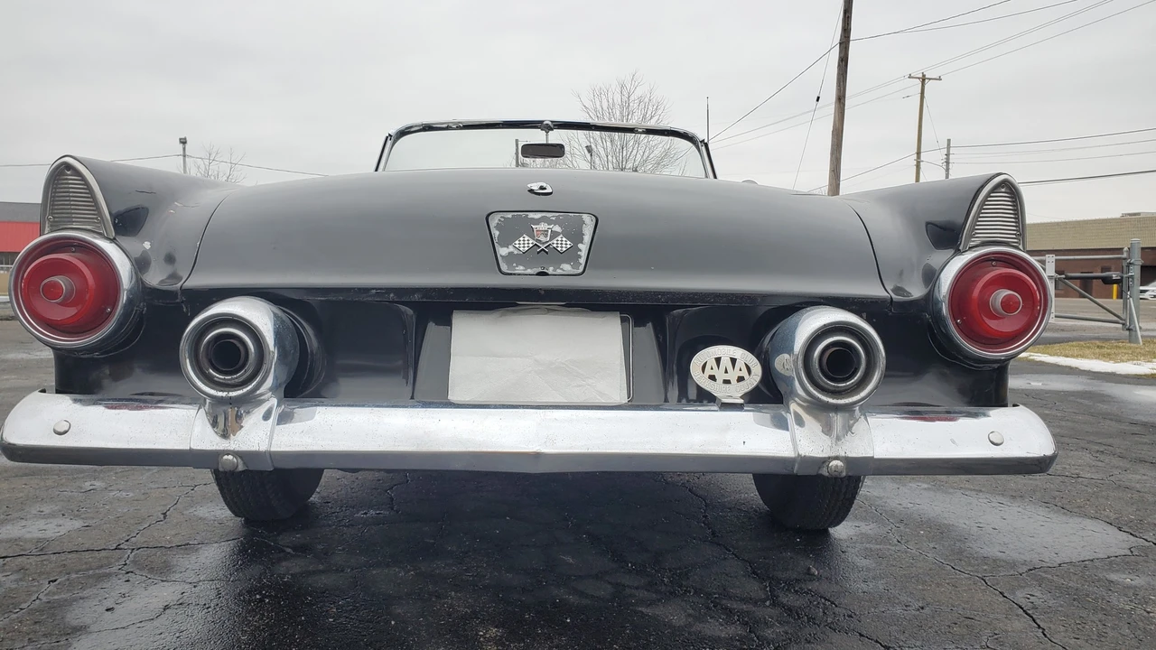 1955 Ford Thunderbird 1st Gen - Image 17 of 31