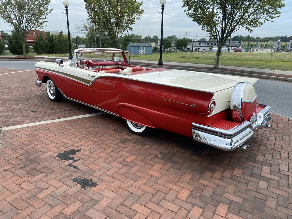 1957 Ford Fairlane 2nd Gen - Image 12 of 31