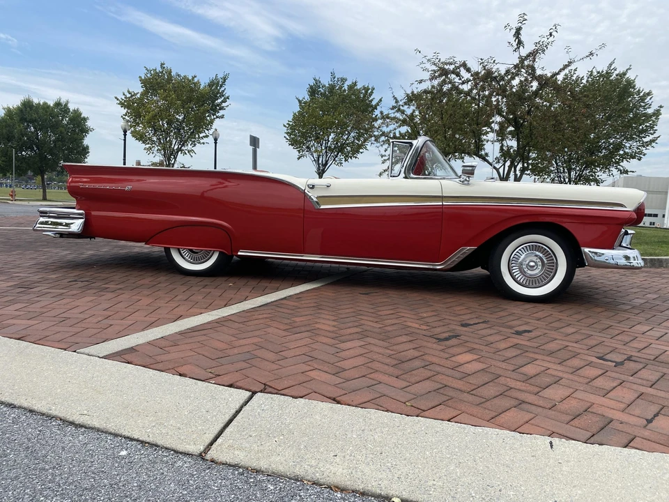 1957 Ford Fairlane 2nd Gen - Image 15 of 31