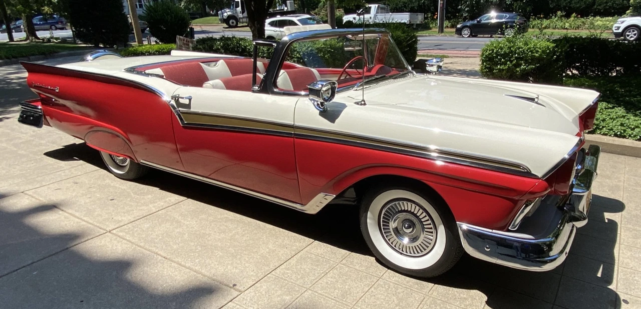 1957 Ford Fairlane 2nd Gen - Image 24 of 31