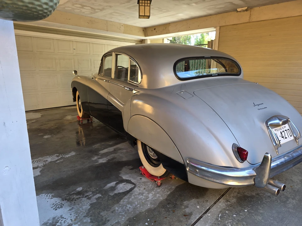 1957 Jaguar Mark VII & VIII & IX - Image 19 of 31