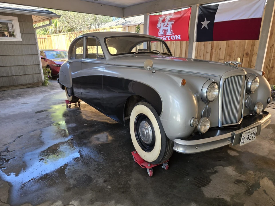 1957 Jaguar Mark VII & VIII & IX - Image 11 of 31