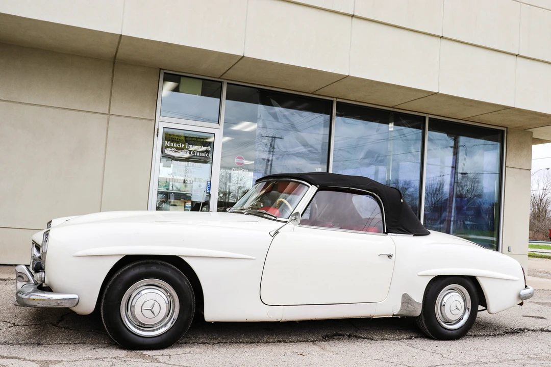 1961 Mercedes-Benz 190 SL - Image 3 of 31