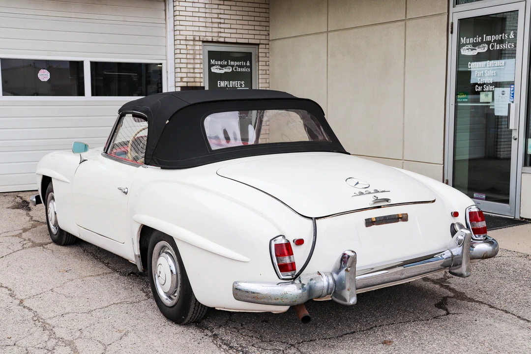 1961 Mercedes-Benz 190 SL - Image 8 of 31