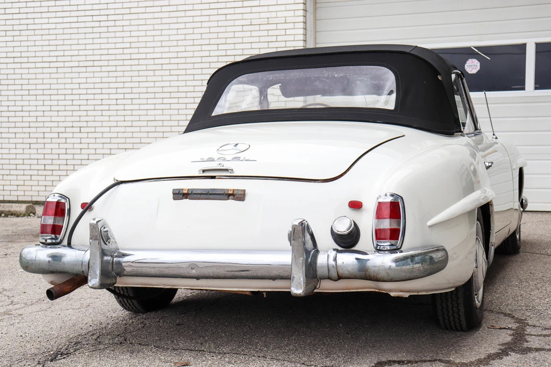 1961 Mercedes-Benz 190 SL - Image 13 of 31