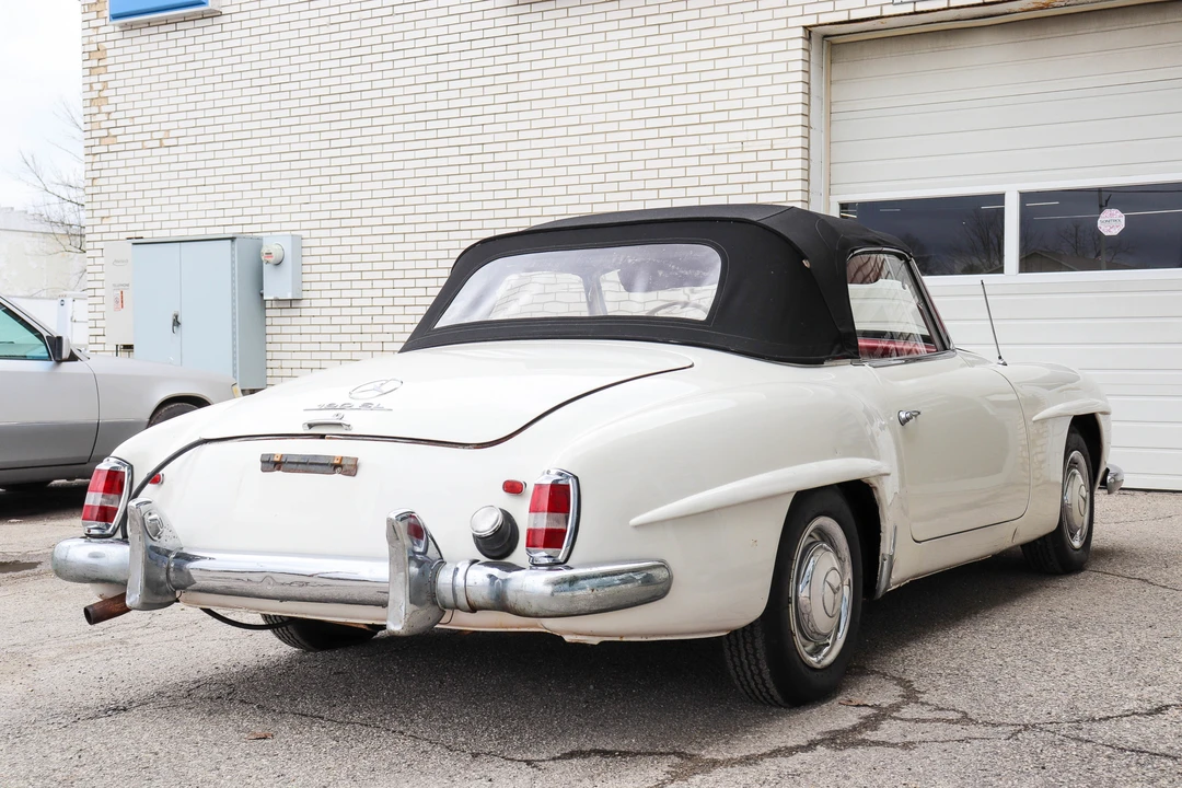1961 Mercedes-Benz 190 SL - Image 14 of 31