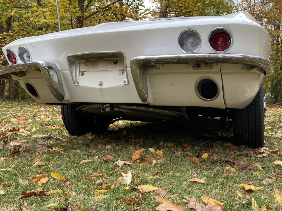 1964 Chevrolet Corvette C2 - Image 25 of 31