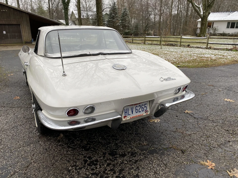 1964 Chevrolet Corvette C2 - Image 7 of 31
