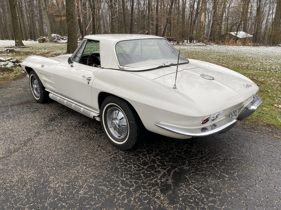 1964 Chevrolet Corvette C2 - Image 4 of 31
