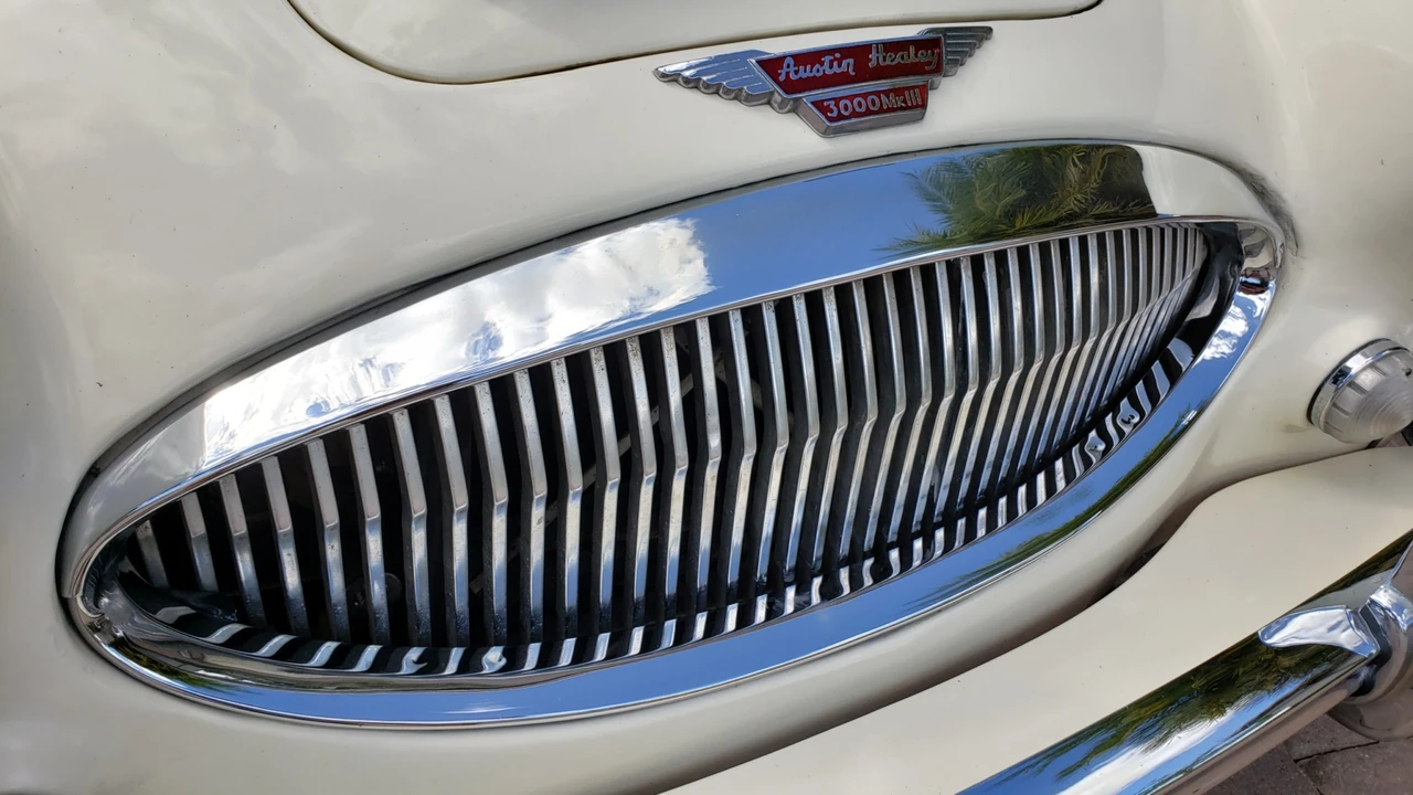 1967 Austin-Healey 3000 Mark III - Image 29 of 31