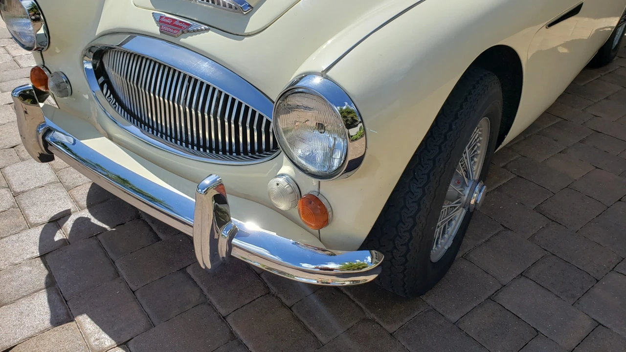 1967 Austin-Healey 3000 Mark III - Image 19 of 31