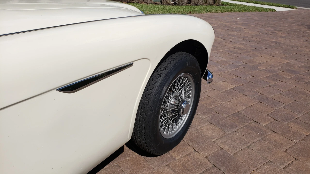 1967 Austin-Healey 3000 Mark III - Image 27 of 31