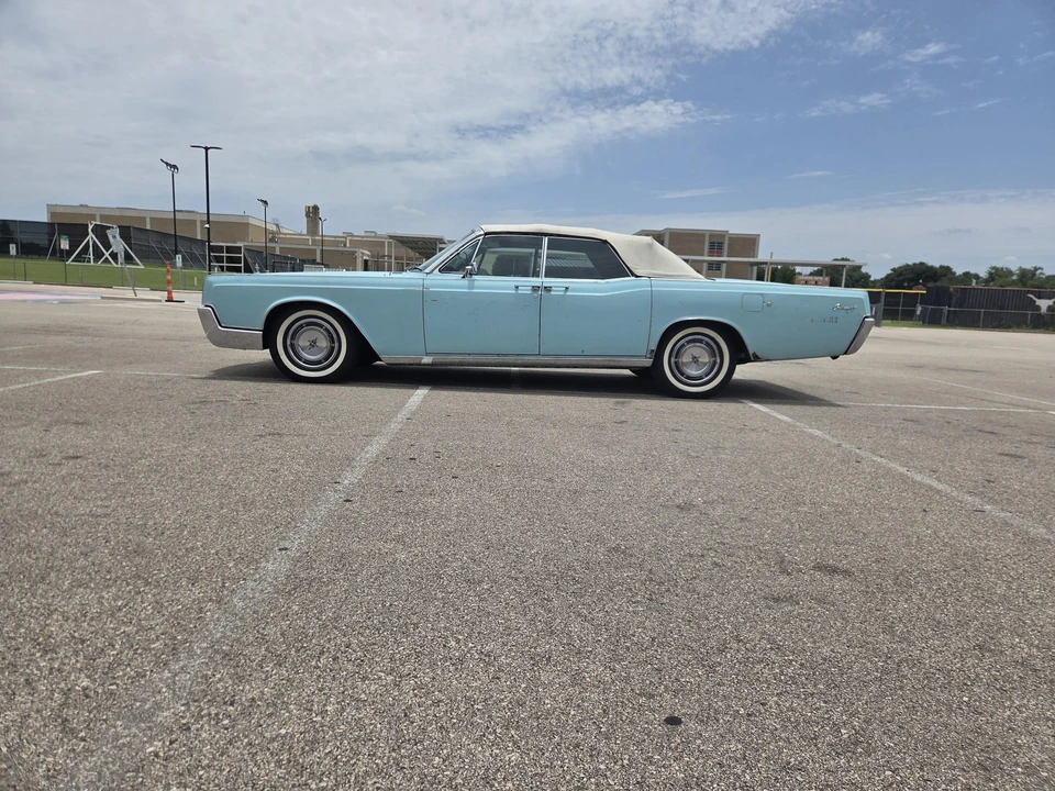 1967 Lincoln - Image 22 of 31