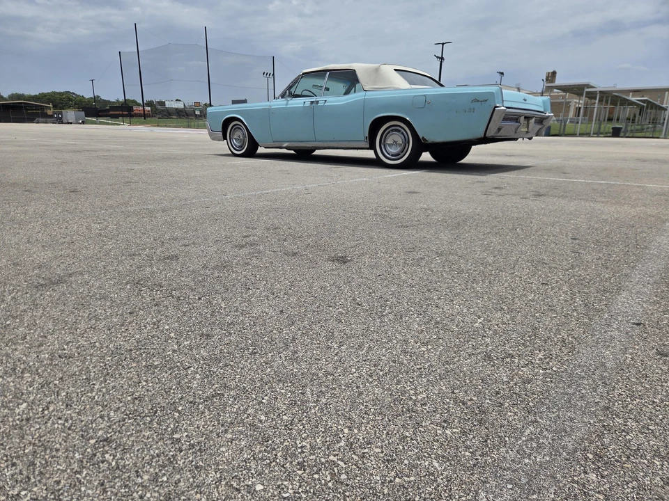 1967 Lincoln - Image 20 of 31
